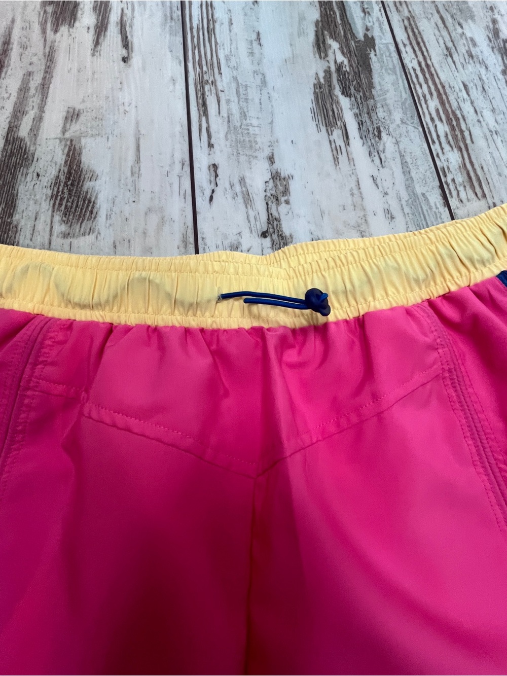Blooming Jelly NWT Colorful Hot Pink Yellow High Waisted Running Shorts Large - Picture 6 of 14